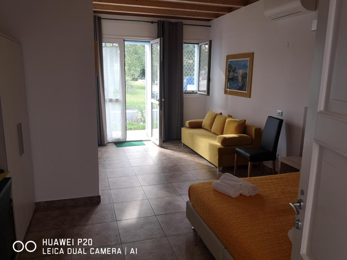 Bed and Breakfast Il Sole Nel Mare - Lido Di Volano Comacchio Exterior foto